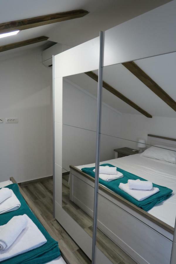 Family Apartment Baška Eksteriør bilde