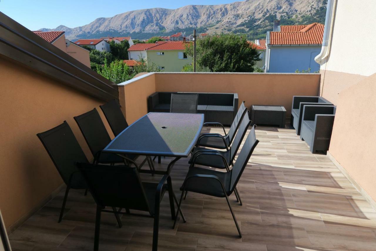 Family Apartment Baška Eksteriør bilde