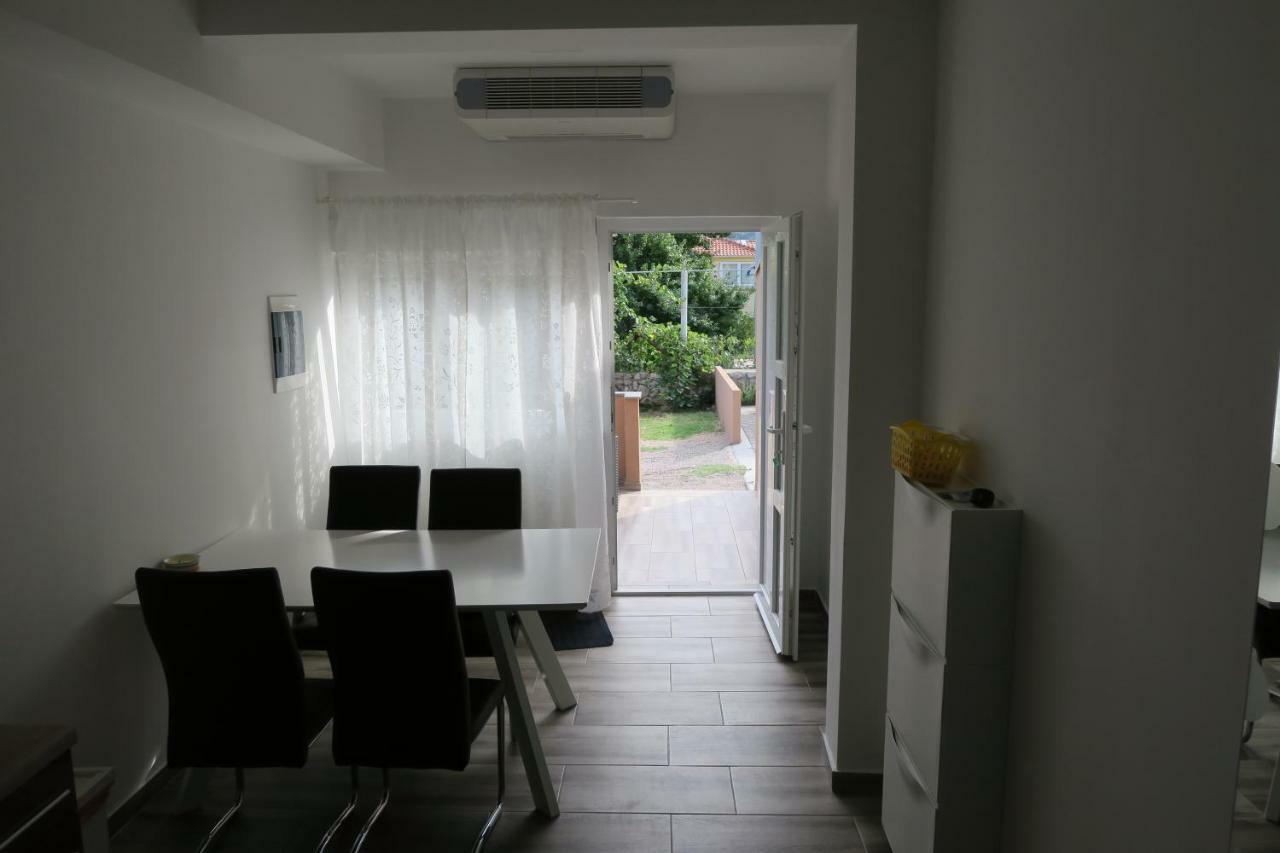 Family Apartment Baška Eksteriør bilde