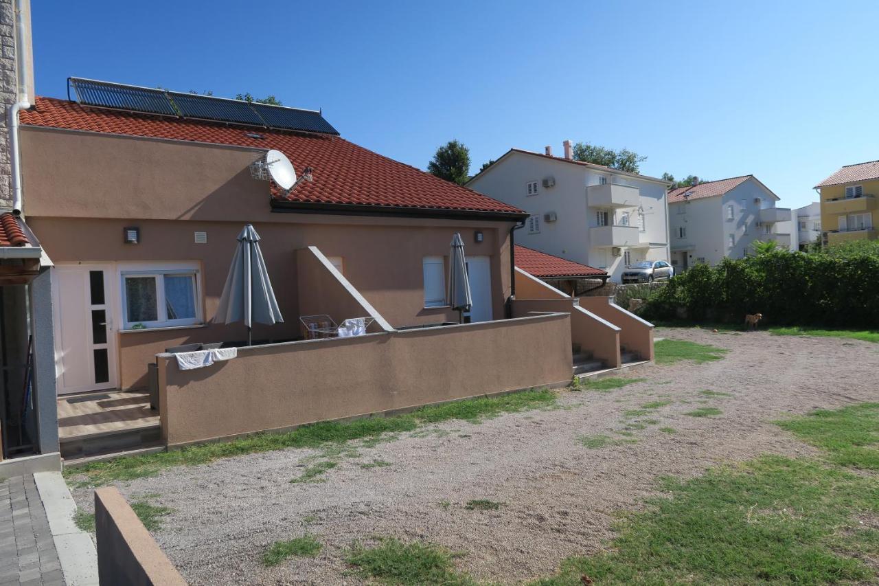 Family Apartment Baška Eksteriør bilde